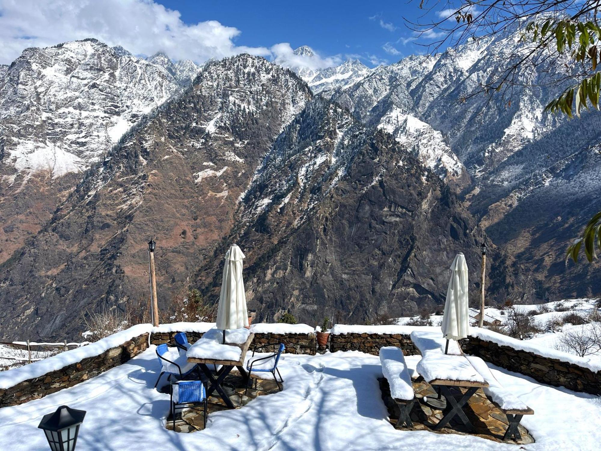 Faraway Cottages, Auli Joshīmath Εξωτερικό φωτογραφία