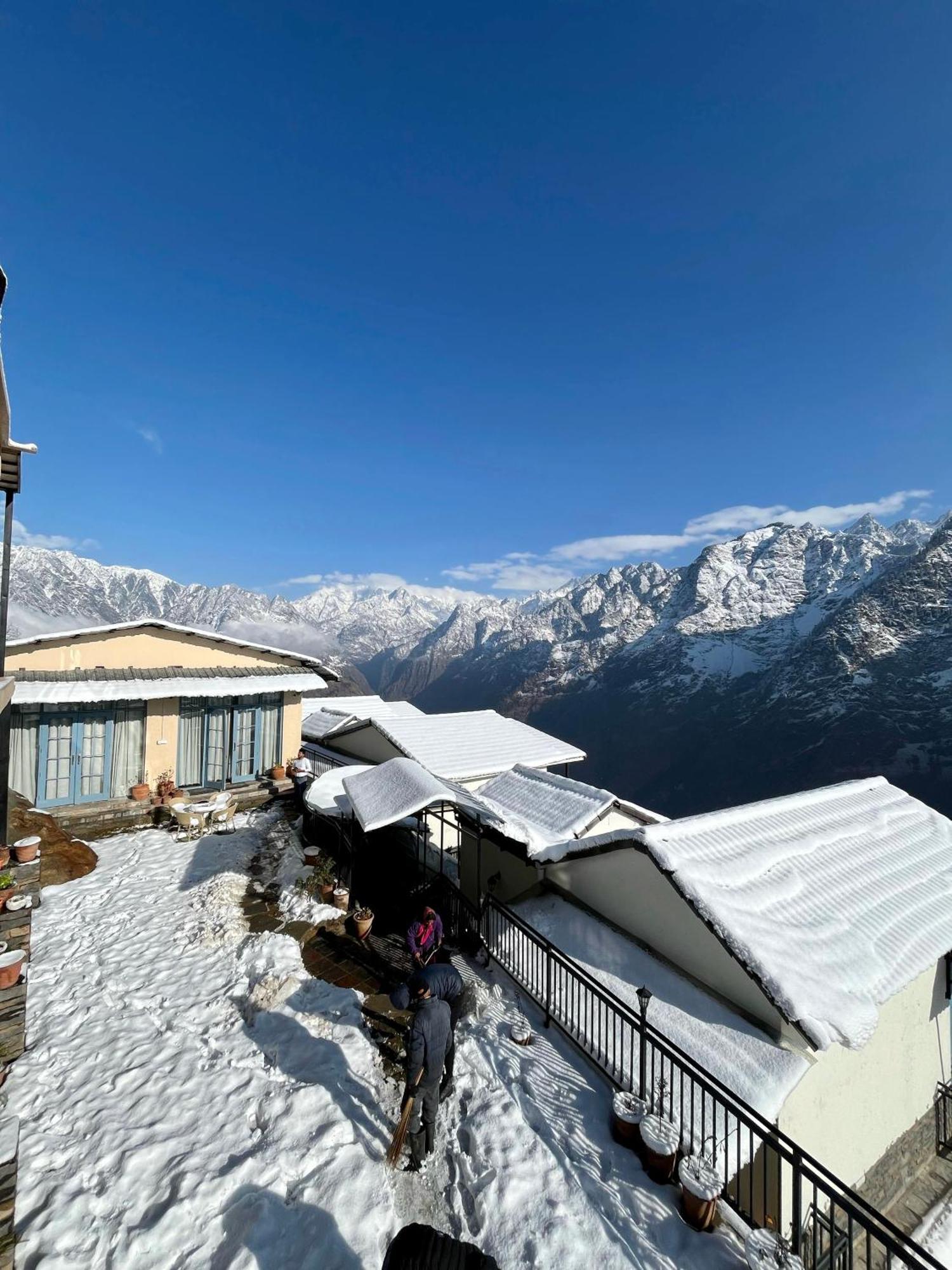 Faraway Cottages, Auli Joshīmath Εξωτερικό φωτογραφία