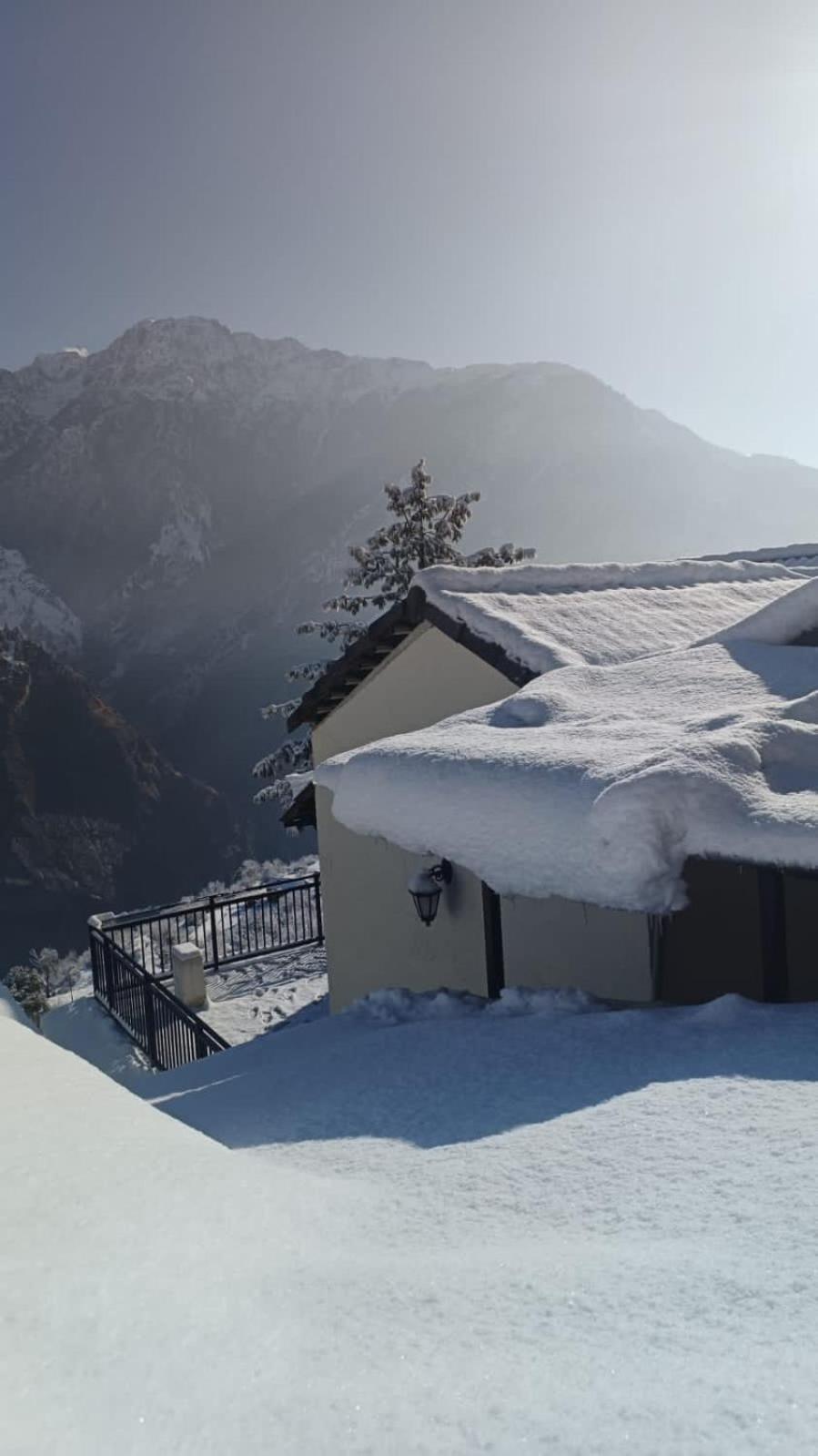 Faraway Cottages, Auli Joshīmath Εξωτερικό φωτογραφία