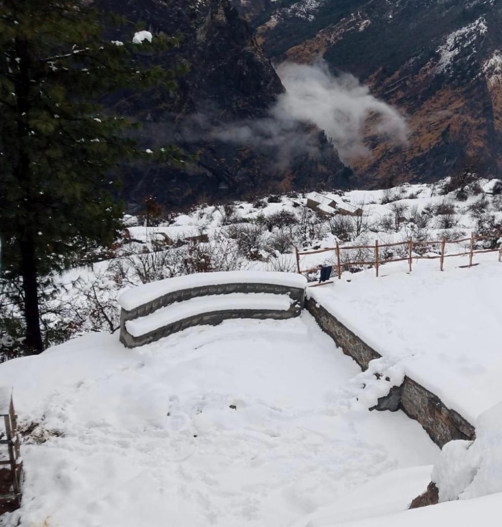 Faraway Cottages, Auli Joshīmath Εξωτερικό φωτογραφία